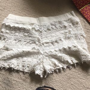 Cotton lace shorts